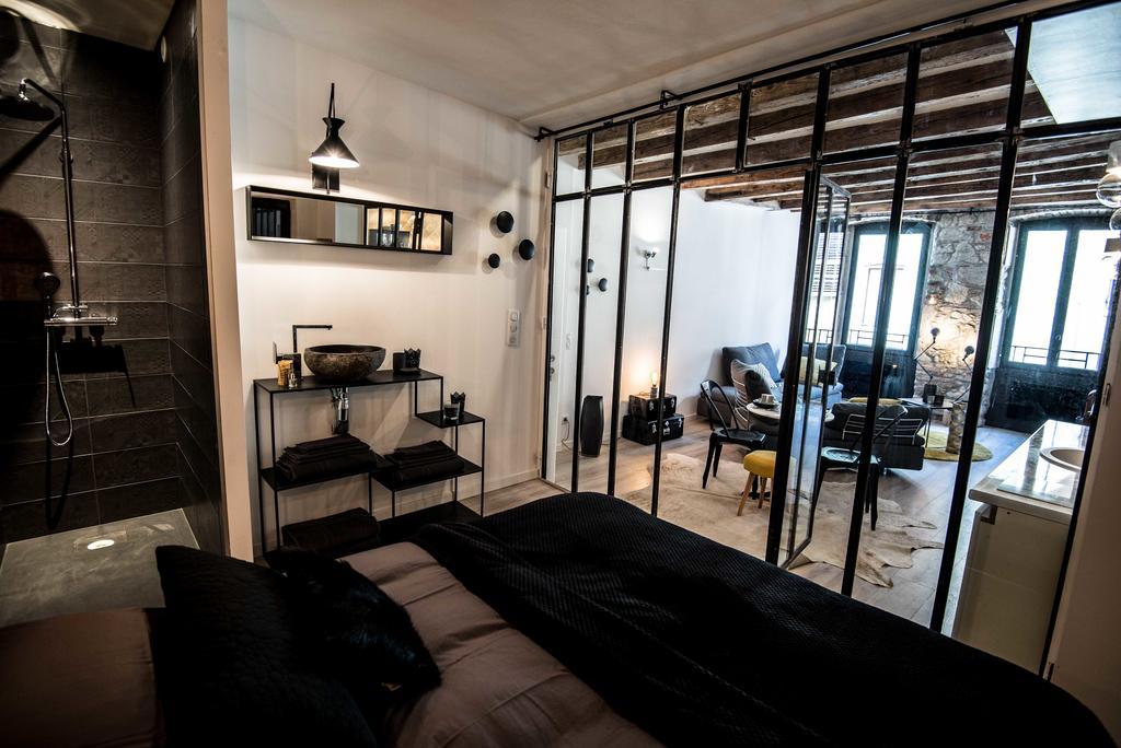 Ferienwohnung "Un Lieu Unique" Le Gold Et Le Cocon Annecy Exterior foto