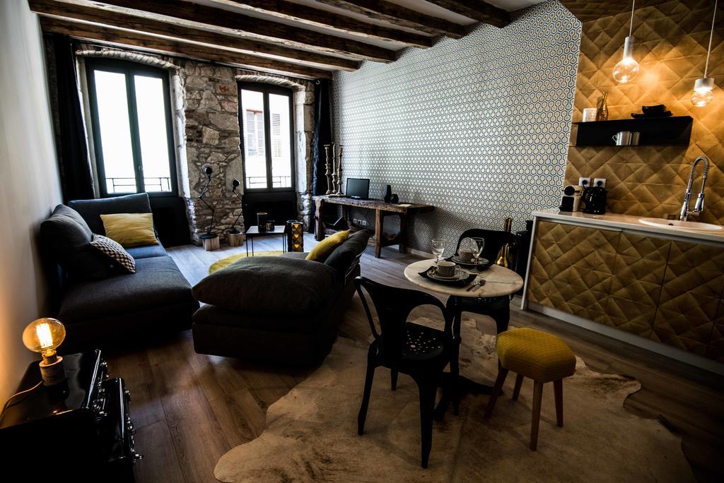 Ferienwohnung "Un Lieu Unique" Le Gold Et Le Cocon Annecy Exterior foto